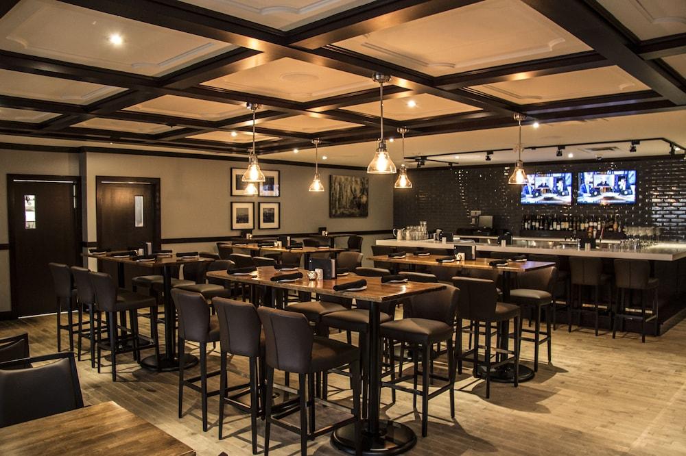 Ramada By Wyndham Northern Grand Hotel & Conference Centre Fort St. John Екстер'єр фото